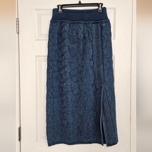 BLUE WILLI'S knit pencil skirt
